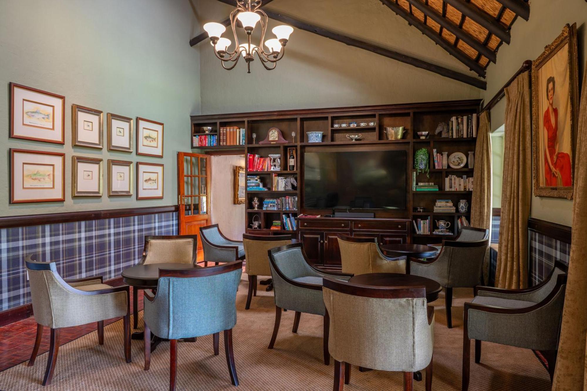 Walkersons Hotel & Spa Dullstroom Eksteriør billede