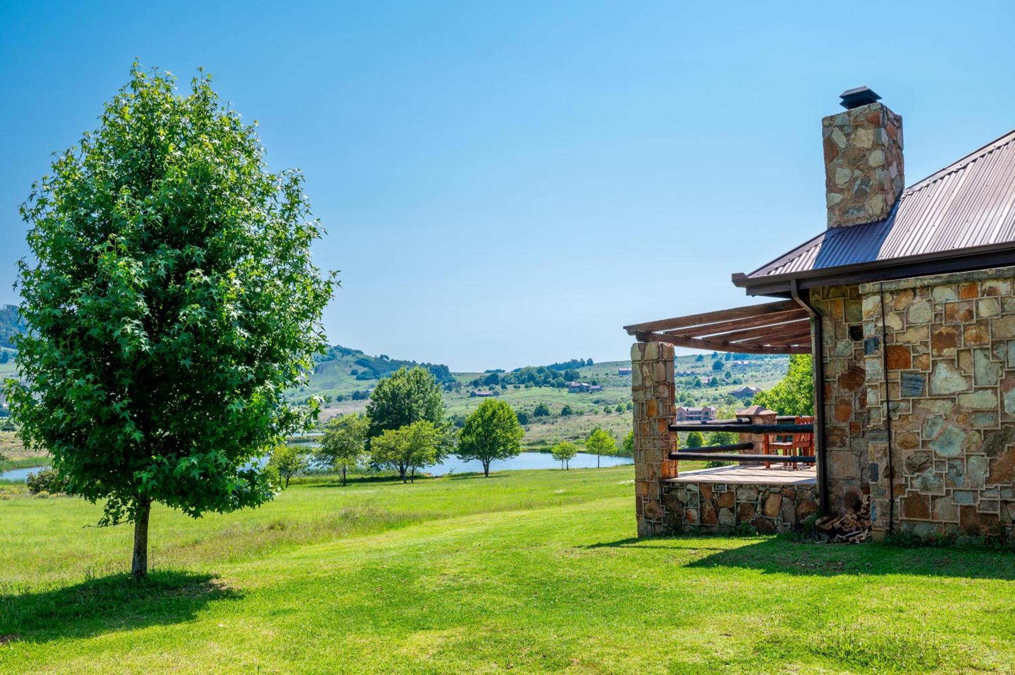 Walkersons Hotel & Spa Dullstroom Eksteriør billede