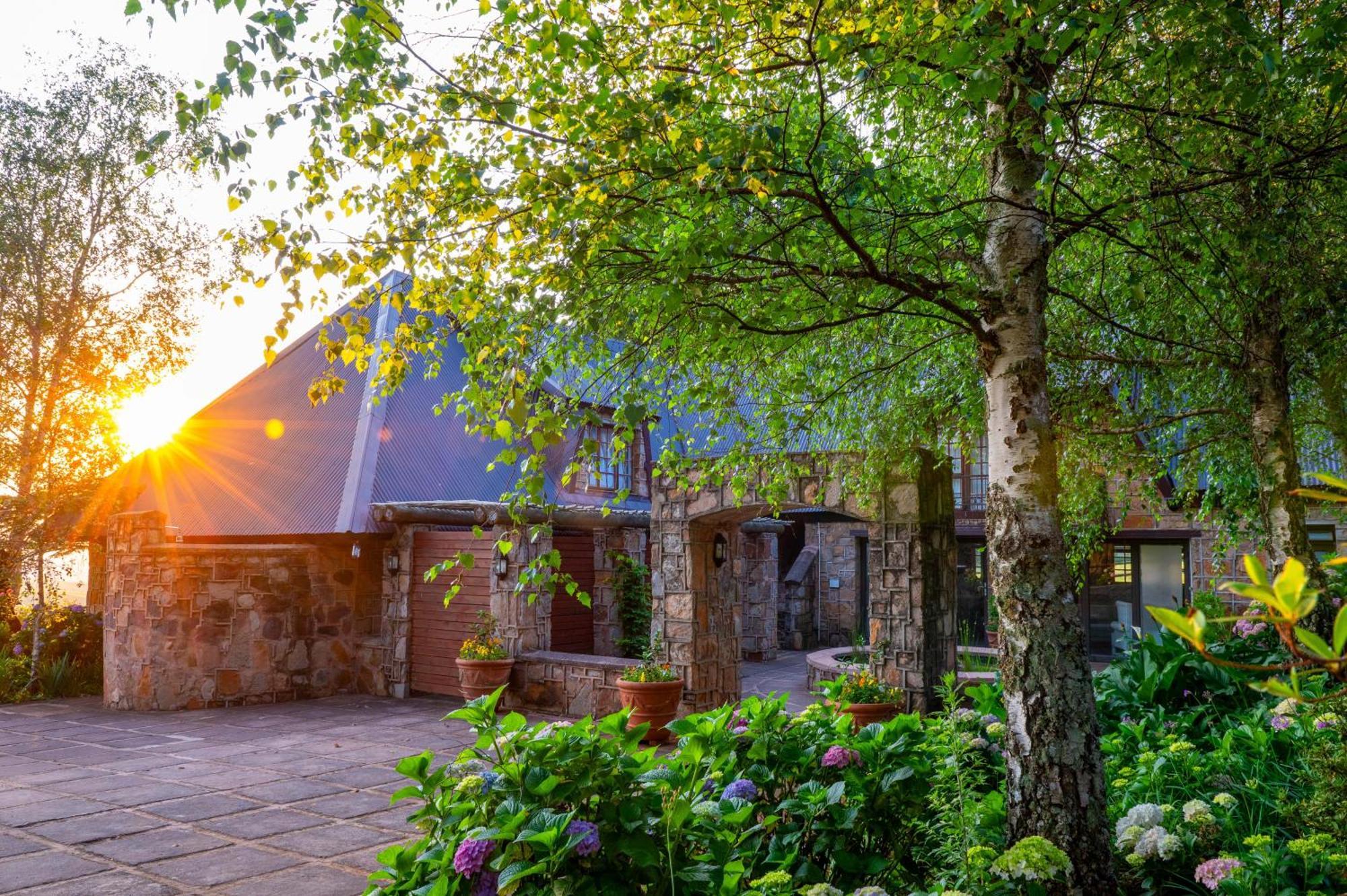 Walkersons Hotel & Spa Dullstroom Eksteriør billede