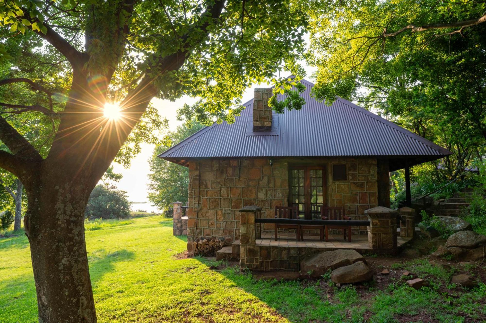 Walkersons Hotel & Spa Dullstroom Eksteriør billede