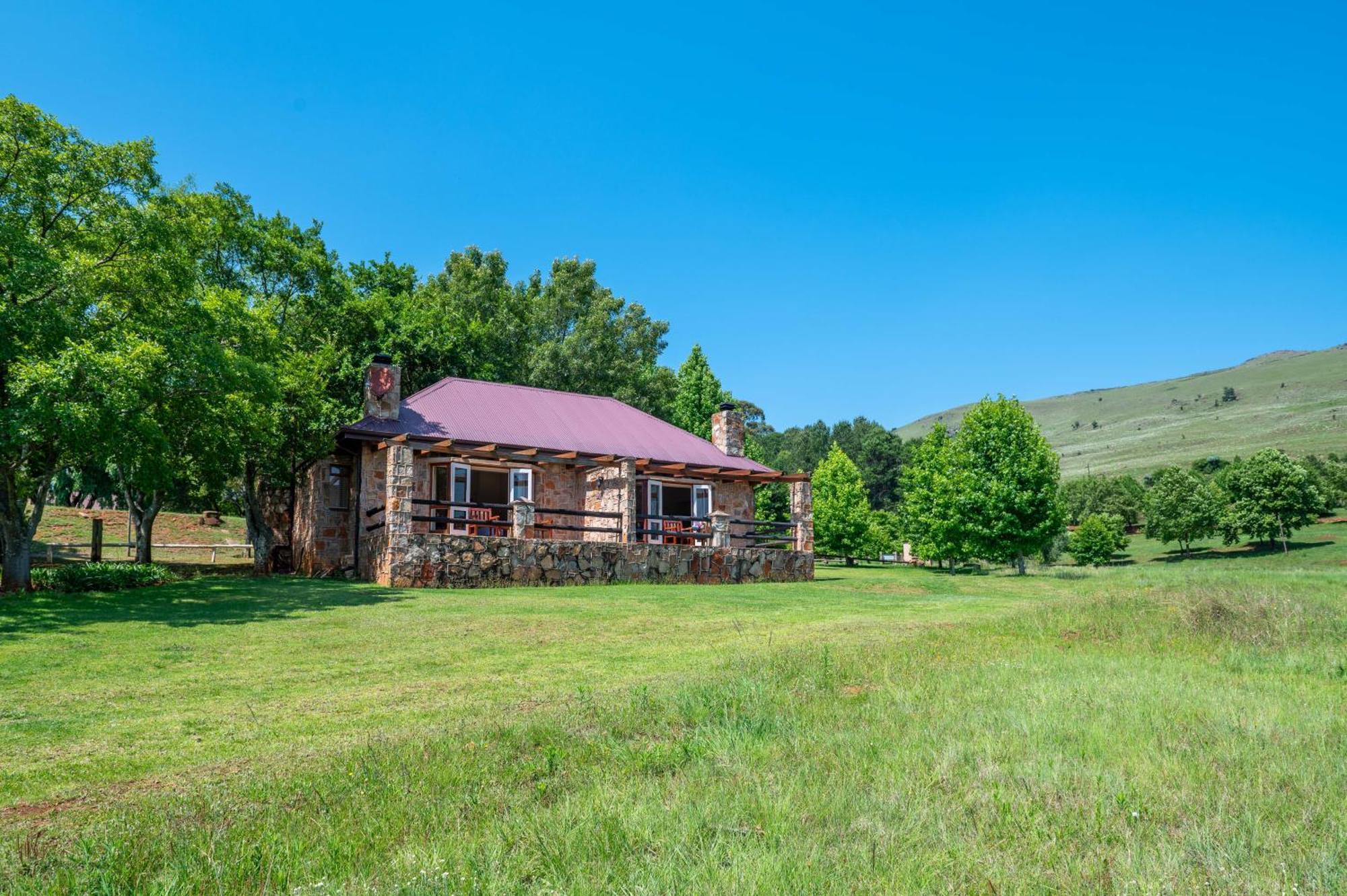 Walkersons Hotel & Spa Dullstroom Eksteriør billede