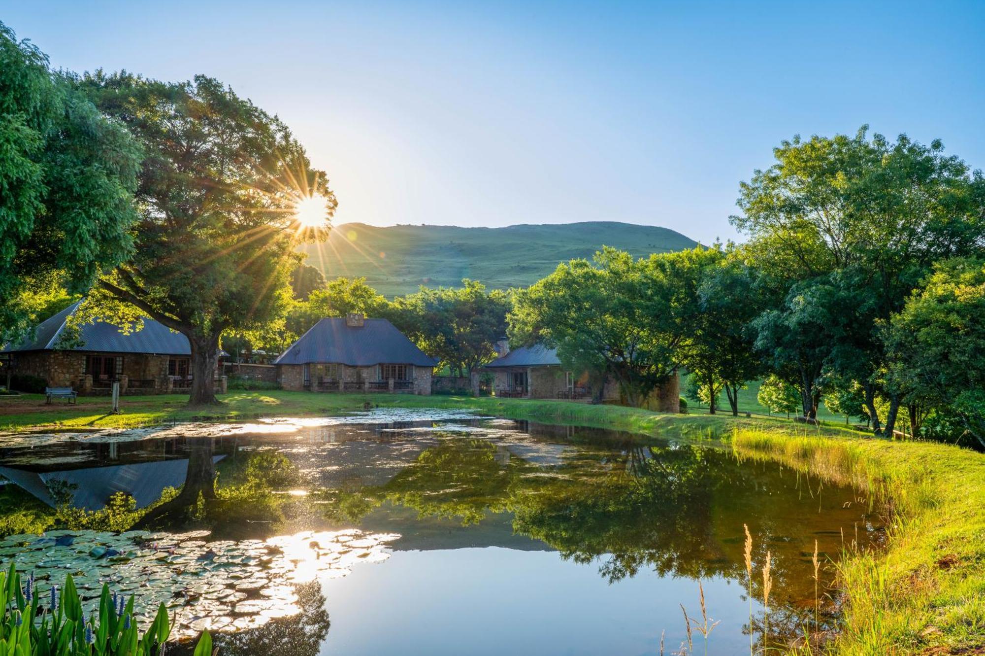 Walkersons Hotel & Spa Dullstroom Eksteriør billede
